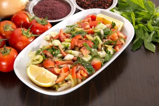 Çoban Salatanın Adını Nereden Almıştır?