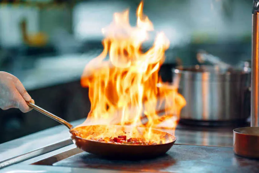 Flambé Nedir?